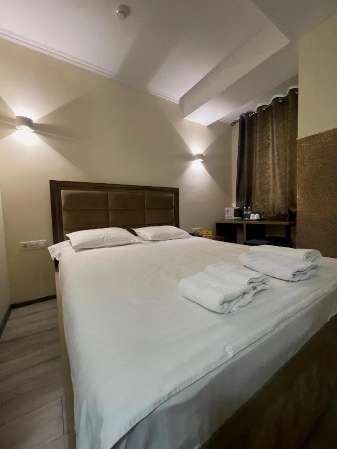 Hotel Nova Biszkek Zewnętrze zdjęcie