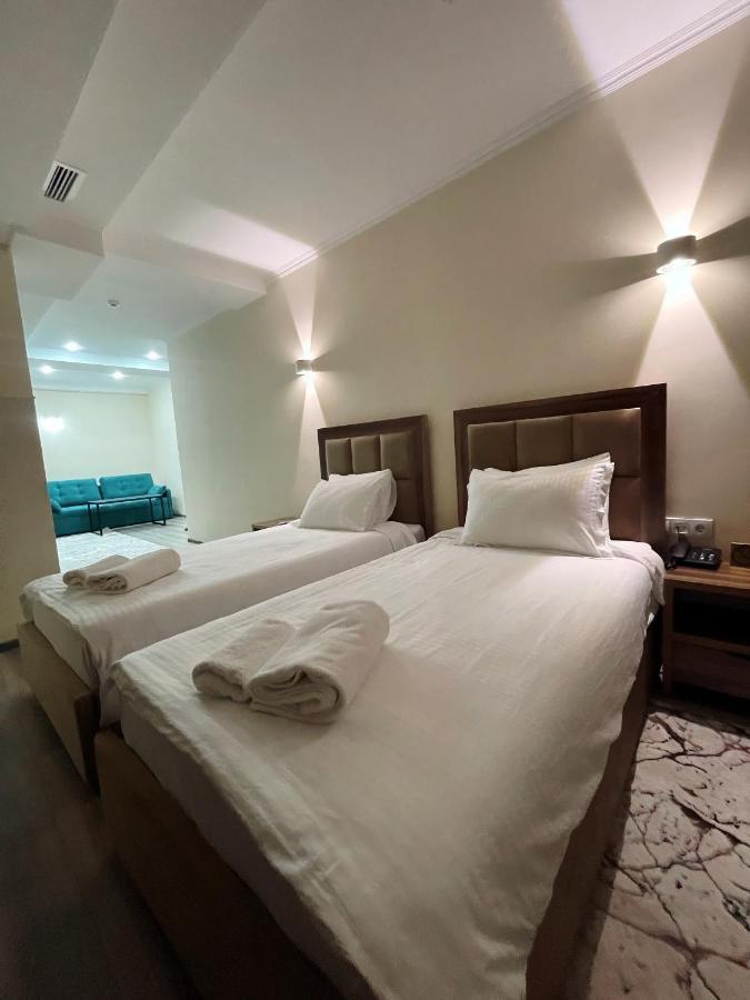 Hotel Nova Biszkek Zewnętrze zdjęcie