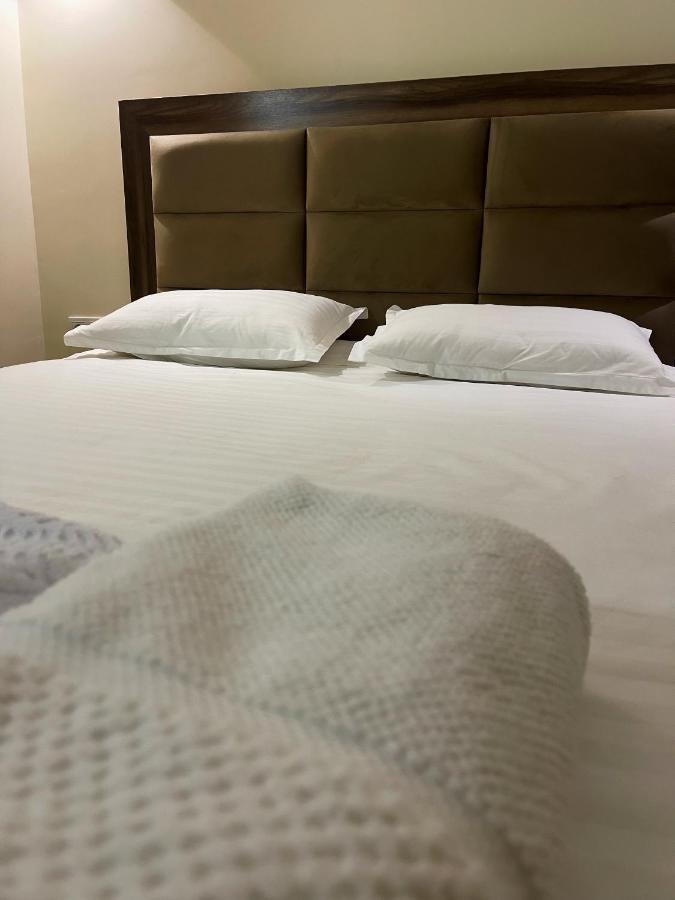 Hotel Nova Biszkek Zewnętrze zdjęcie