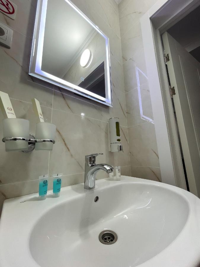 Hotel Nova Biszkek Zewnętrze zdjęcie